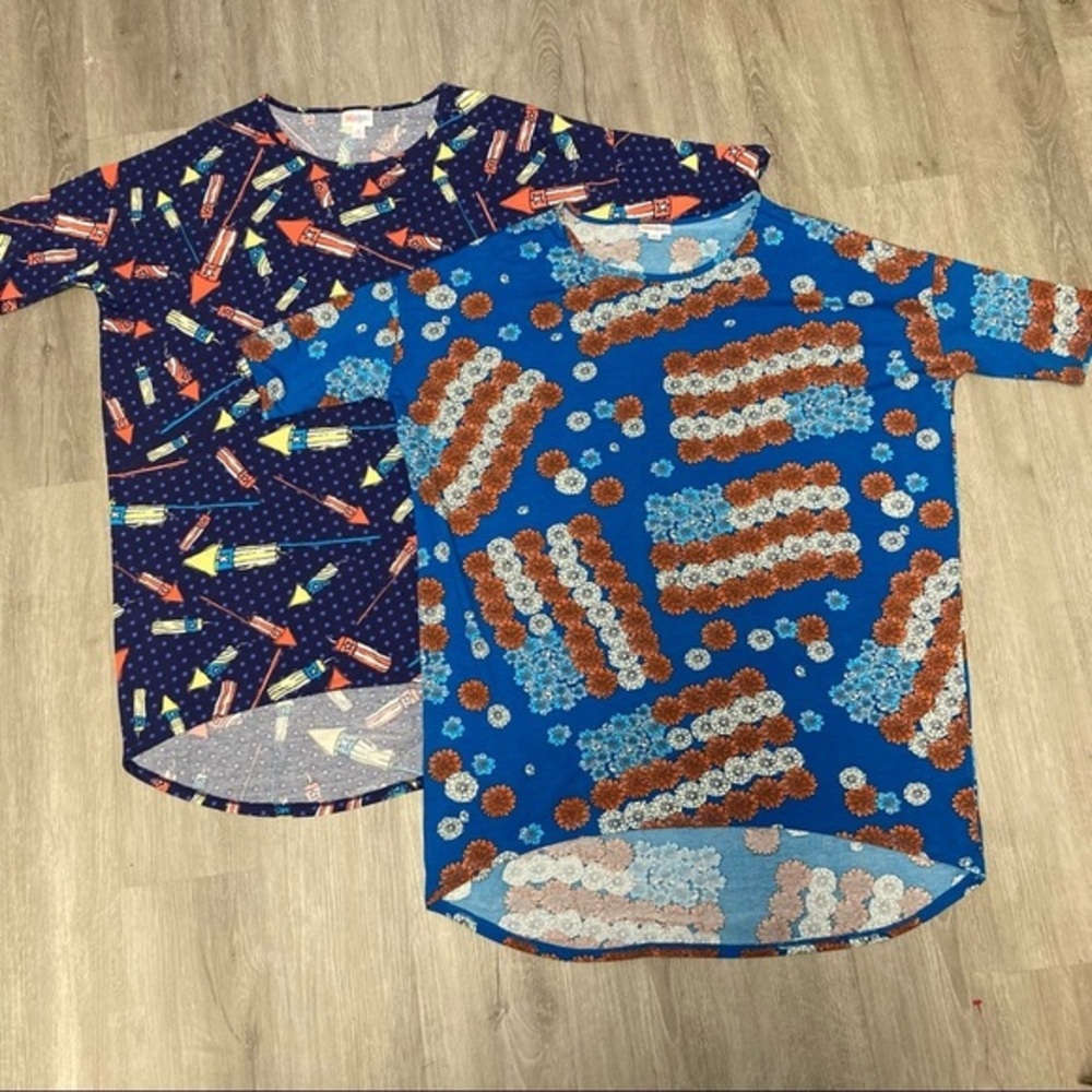 Sz M TWO Patriotic Lularoe Irma Tops Bundle